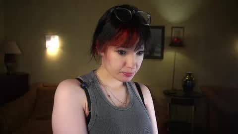 Betty online show from April 12, 3:04 pm