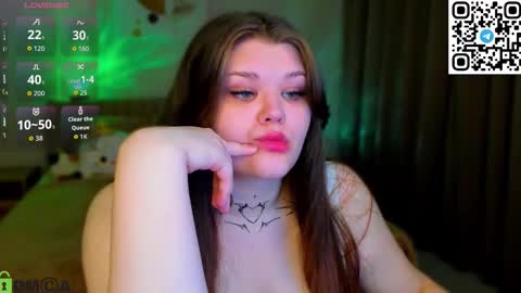 Snapshot of elzaa_ark chatting on September 30, 3:12 am Eliza online show from September 30, 3:12 am