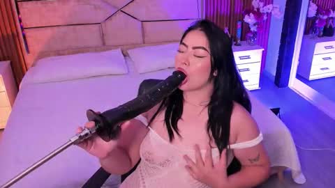 Ember Velvet online show from March 15, 6:37 am