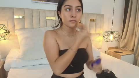 Emily  online show from April 16, 2:56 am