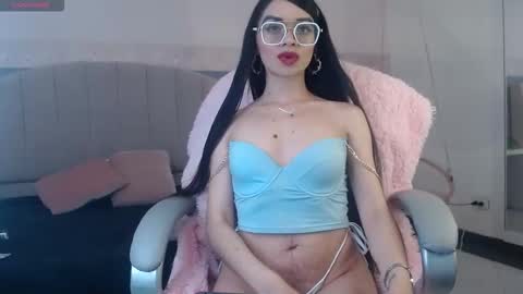 Danna online show from December 2, 3:41 am