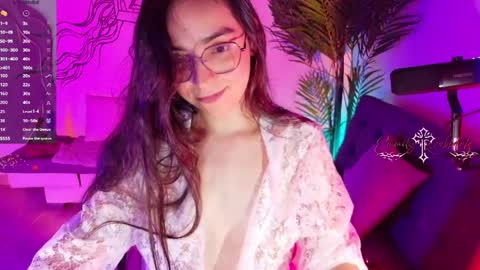 Emmily Roberts online show from April 2, 4:32 am