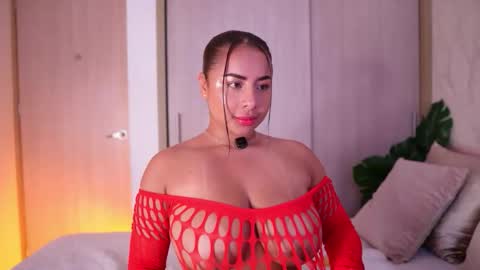    online show from March 15, 7:05 pm