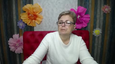EmiliaGree online show from April 19, 6:10 pm