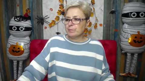 EmiliaGree online show from November 7, 6:08 am