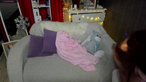 Emiliya online show from January 7, 1:17 am