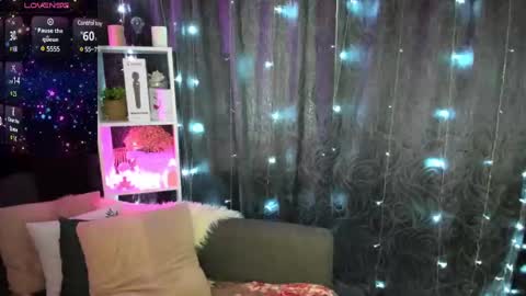 Emiliya online show from February 10, 2:08 am