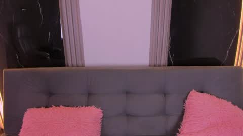 Emery online show from April 10, 8:48 pm