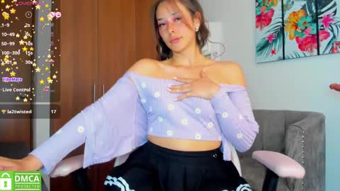 Snapshot of emily_cookk chatting on September 25, 8:39 pm Emily online show from September 25, 8:39 pm