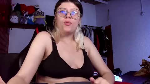 Julieta online show from February 23, 4:07 pm