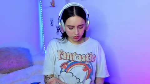 Emily Lindey online show from February 13, 1:24 pm