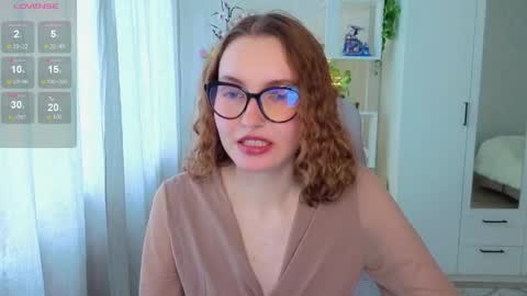 Emily online show from May 8, 2:37 am