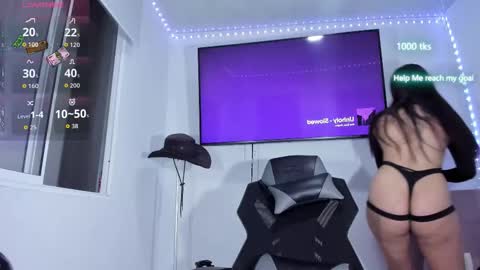 emily_palmeer online show from March 25, 10:18 am