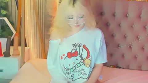 Baby Emelli online show from July 23, 8:11 am
