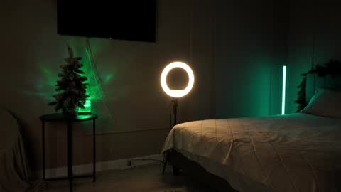 emilybatee online show from February 3, 4:14 am