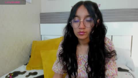 Emily Bluush online show from February 23, 6:18 pm