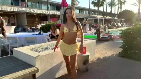 emilyfawn online show from April 21, 12:58 am