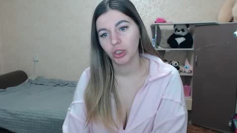 emilyfork online show from February 16, 5:46 pm