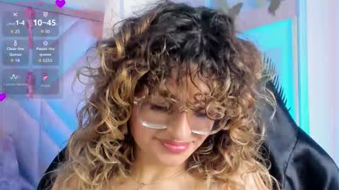 Emilyjonnes  online show from March 6, 10:27 pm