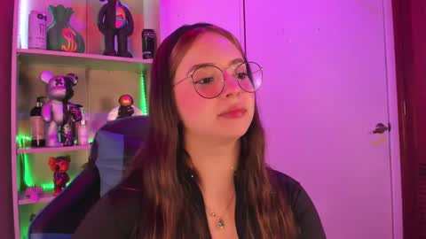 VALEEEN online show from January 24, 3:55 pm