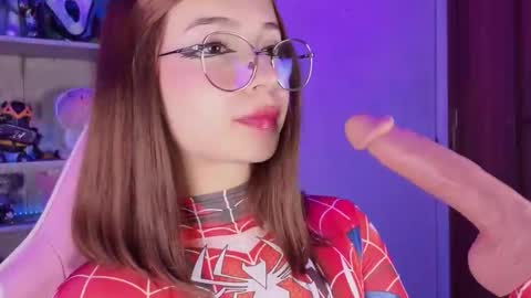 VALEEEN online show from November 5, 4:34 pm