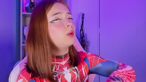 VALEEEN online show from December 15, 4:12 pm