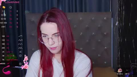 EmilyKents online show from February 27, 1:48 am