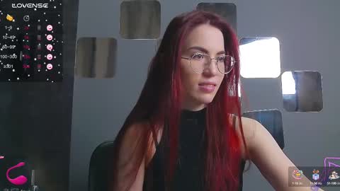 EmilyKents online show from February 21, 1:33 am