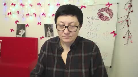 Emily online show from February 26, 10:42 pm