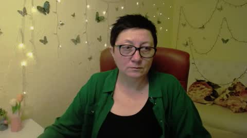 Emily online show from March 5, 7:09 pm