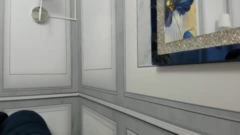 Emily online show from April 14, 11:10 am