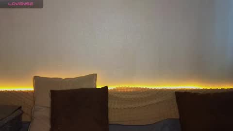 Snapshot of emilytrays chatting on September 26, 4:54 am Emily wish-list  online show from September 26, 4:54 am