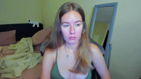 Emily online show from November 1, 8:51 am