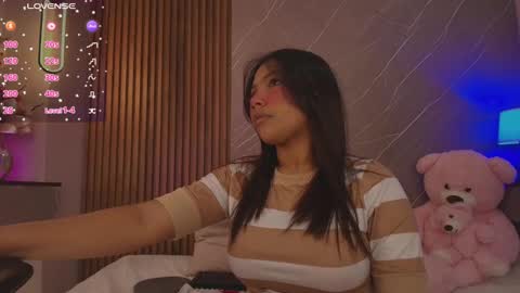 emma__rose1 online show from March 24, 3:01 am