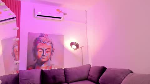 Alice online show from February 6, 12:08 pm