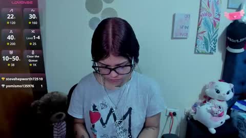 emma_boo_ online show from November 2, 4:32 pm