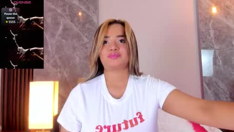 Emma online show from December 3, 4:26 am