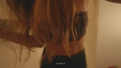 emma_lu1 online show from March 21, 10:37 pm