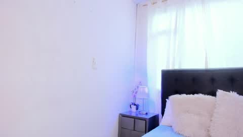 Im Emma online show from April 7, 7:16 pm