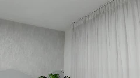 Emma Morgann online show from February 28, 11:20 am