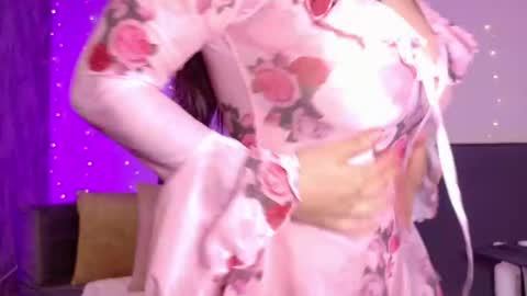 Emma Rouse Independent Model online show from April 23, 3:14 pm