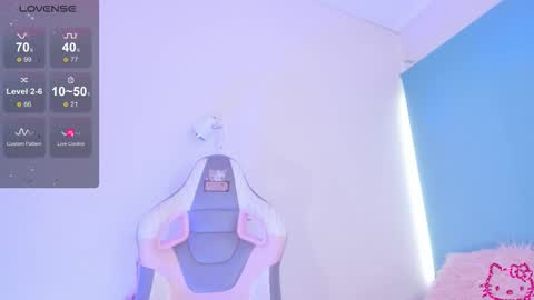 EMMA  online show from February 24, 6:50 pm