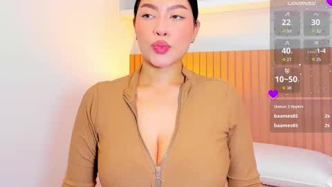   online show from November 26, 11:55 am