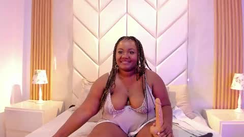 EmmaBrantt  online show from April 22, 4:42 am