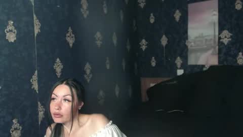 EmmaGoldX online show from June 13, 8:12 am
