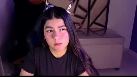 Emma online show from February 3, 10:58 am