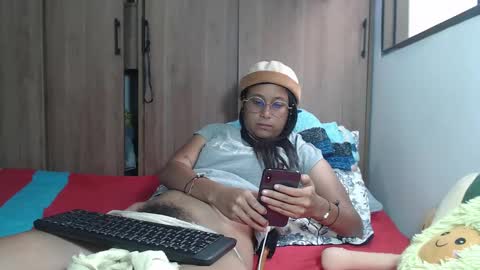 emmasweet95 online show from March 6, 8:05 pm