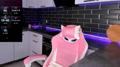 Emma online show from October 9, 7:56 am