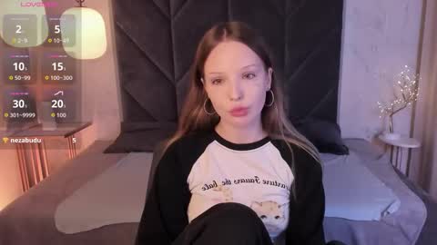 Emma online show from November 27, 9:50 pm