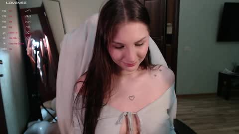 Emily online show from April 16, 7:24 pm